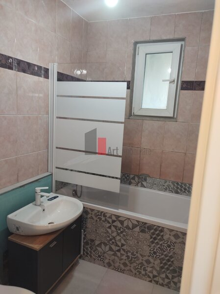 Brancoveanu, vanzare apartament 3 camere.