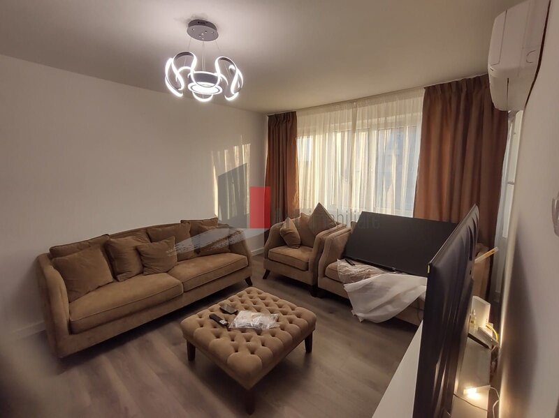 Brancoveanu, vanzare apartament 3 camere.